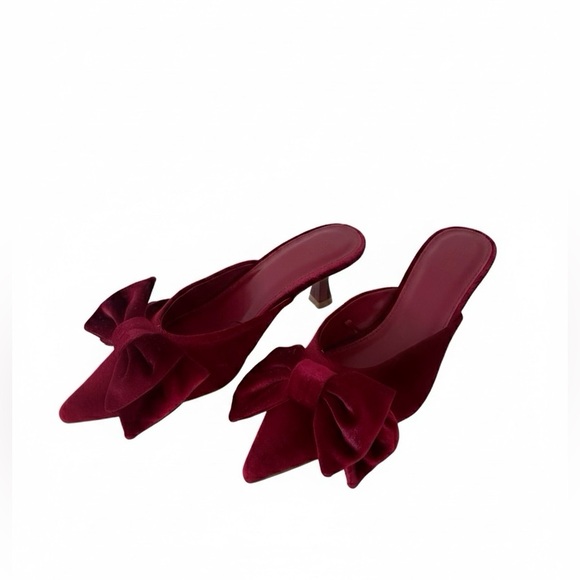 Forever 21 Shoes - Forever 21 Red Velvet Heels with Bow